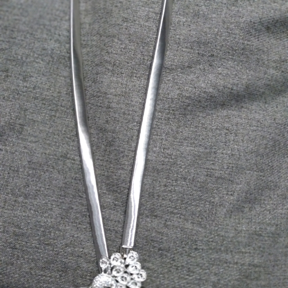 Silver diamond peacock belt